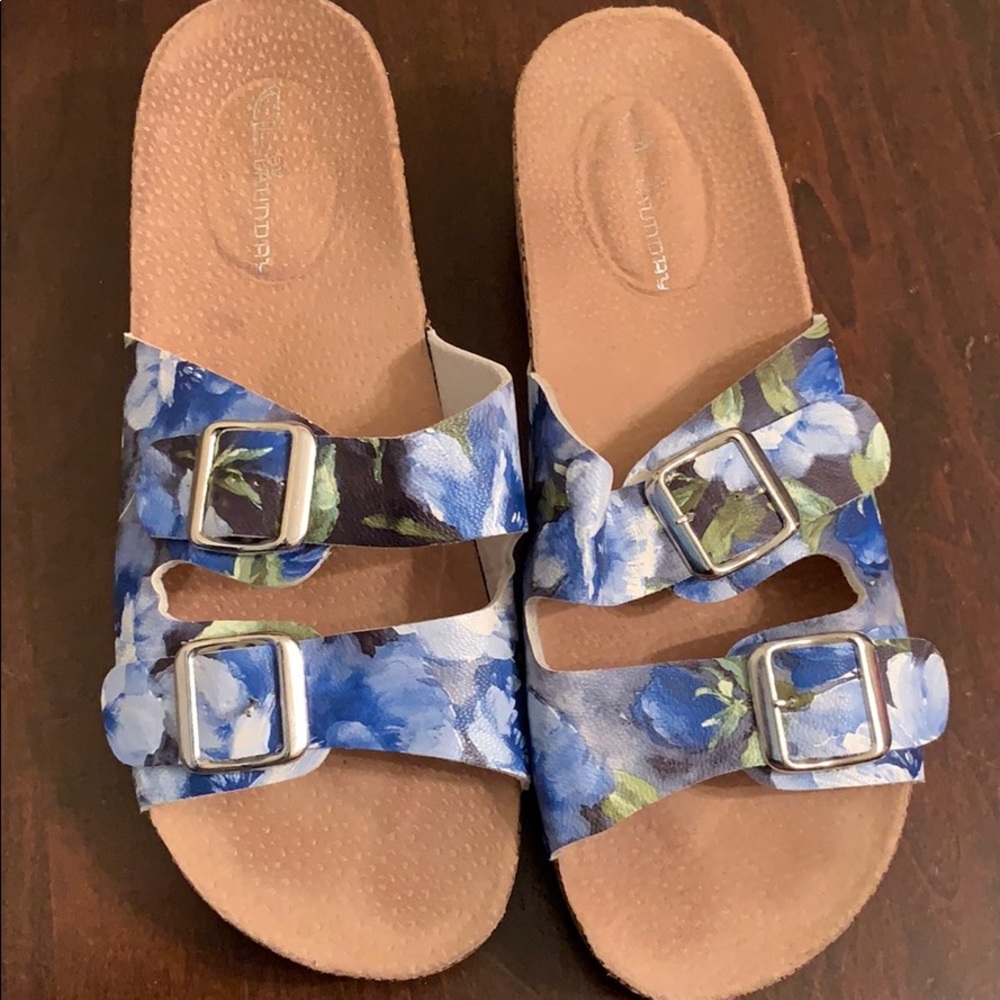 sandals